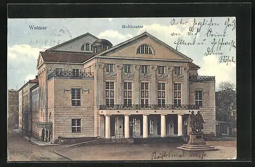 AK Weimar, Strassenpartie mit Hoftheater