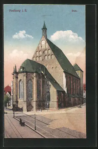 AK Freiberg /Sachsen, Dom mit Passanten