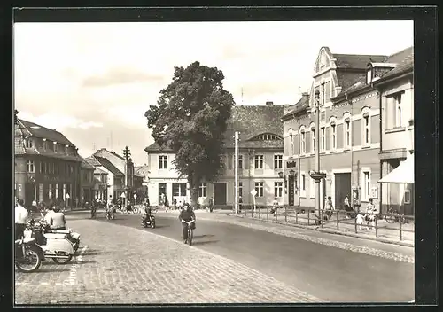 AK Zehdenick, Strassenpartie am Marktplatz