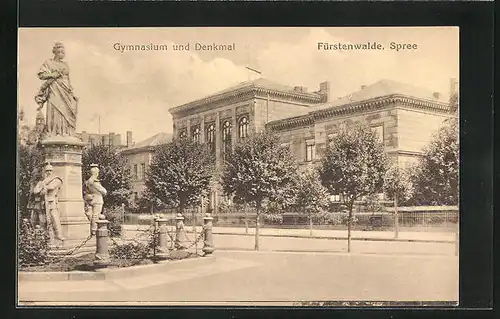 AK Fürstenwalde /Spree, Gymnasium und Denkmal