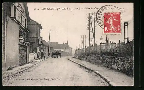 AK Brètigny-sur-Orge, Route du Camp de la Station Magasin
