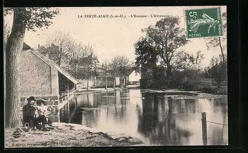 AK La Fertè-Alais, L`Essonne - L`Abreuvoir