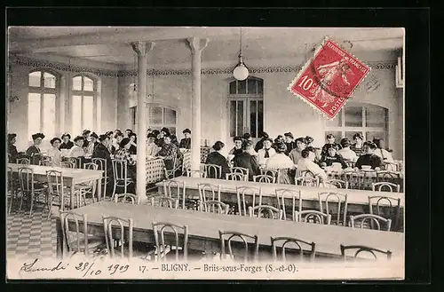 AK Bligny-Briis-sous-Forges, Essensaal