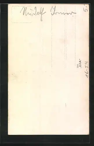 AK Junger Mann im Anzug porträtiert