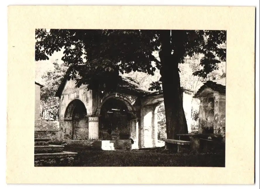 26 Fotografien Erna Wolff, München, Bildhauer bei der Arbeit im Atelier, Musikerin spielt Zither, Kunstmalerin & Gemälde 18