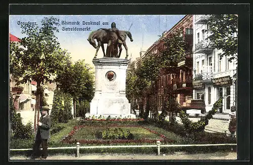 AK Graudenz / Grudziadz, Bismarck-Denkmal am Getreidemarkt