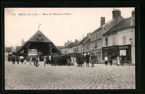 AK Milly, Place du Marchè et Halles