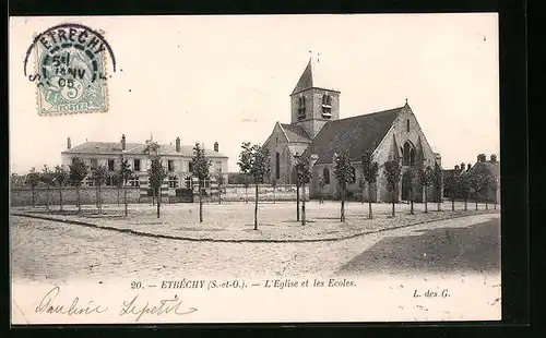 AK Ètrèchy, L`Eglise et les Ecoles