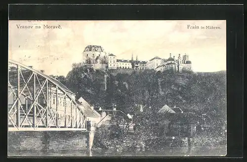 AK Frain a. d. Thaya, Partie an der Brücke, Blick zum Schloss