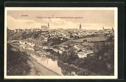 AK Znaim, Ortsansicht von der Nordwestbahnbrücke gesehen
