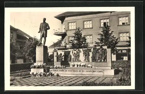 AK Göding / Hodonin, Denkmal T. G. Masaryk