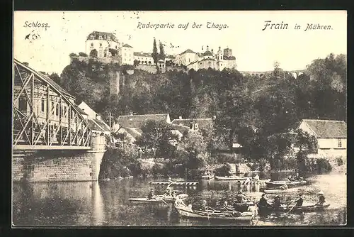 AK Frain a. d. Thaya, Ruderpartie auf der Thaya, Blick zum Schloss