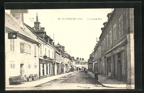 AK La Guerche, la Grande Rue