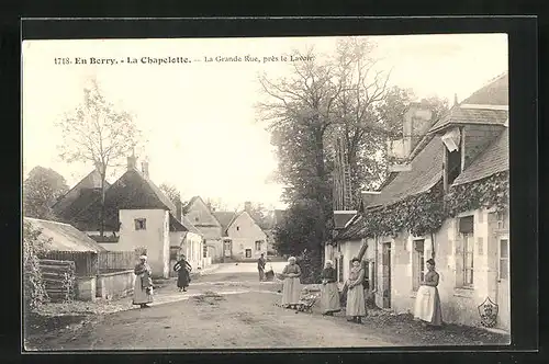 AK La Chapelotte, la Grande Rue, près leLavoir