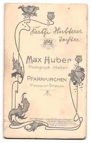 Fotografie Max Huber, Pfarrkirchen, Passauer-Strasse, Portrait bürgerliche Dame in modischer Kleidung