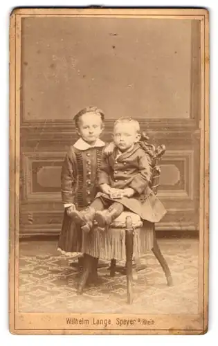 Fotografie Wilhelm Lange, Speyer a. Rhein, Kinderpaar in modischer Kleidung