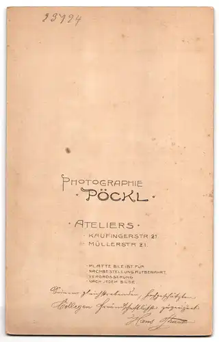 Fotografie Atelier Pöckl, München, Kaufingerstrasse 21, älterer Herr im Anzug und mit Zwirbelbart