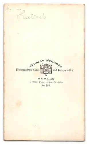 Fotografie Gustav Schauer, Berlin, Gr. Friedrichsstr. 188, Portrait Pianist / Komponist Theodor Kullak im Anzug