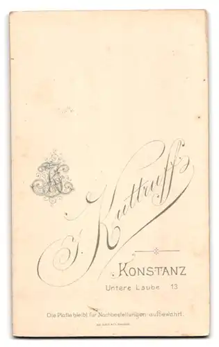 Fotografie J. Kuttruff, Konstanz, Untere Laube 13, Portrait, Bursche mit Seitenscheitel