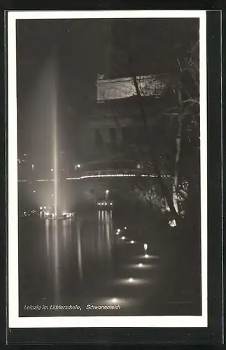 AK Leipzig, Schwanenteich im Lichterschein