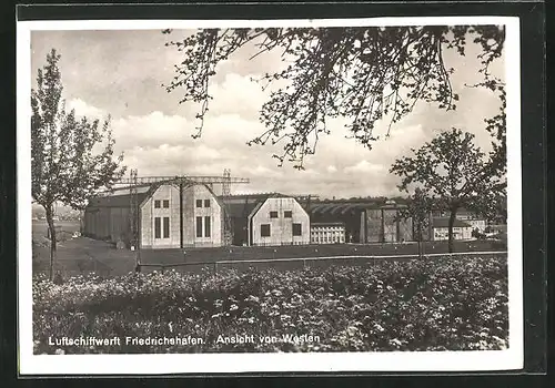 AK Friedrichshafen, Zeppelinwerft, Ansicht von Westen