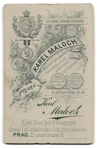 Fotografie K. Maloch, Prague, Eliscina trida cis 16, Kleinkind auf Fell