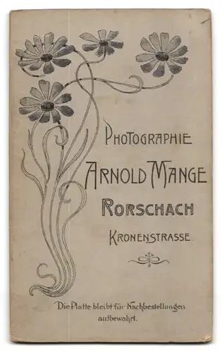 Fotografie Arnold Mange, Rorschach, Kronenstrasse, Bürgerliche Frau im Puffärmelkleid