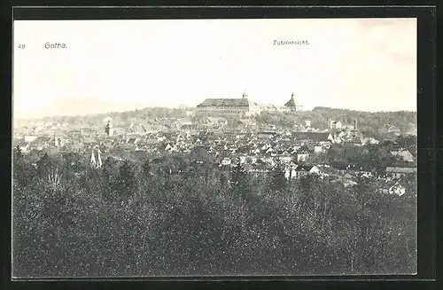 AK Gotha, Totalansicht mit Waldlandschaft