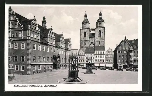 AK Wittenberg, Marktplatz mit Denkmal