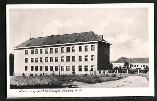 AK Leitmeritz / Litomerice, Strasse an der Finanzschule