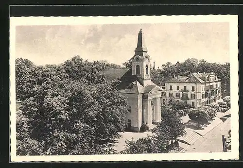 AK Franzensbad, Katholische Kirche mit Hotel Kreuz
