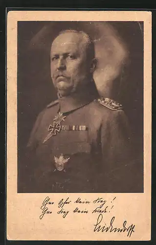 AK Erich Ludendorff mit Orden an seiner Uniform