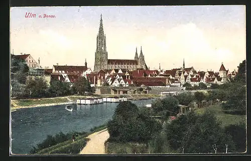 AK Ulm a. Donau, Ortsansicht mit Kirche und Flusspartie