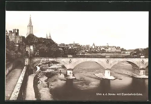 AK Ulm a. d. Donau, Blick auf Eisenbahnbrücke