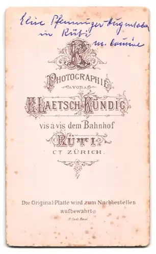 Fotografie E. Laetsch-Kündig, Rüti, Bildschönes Fräulein mit Halskette und Ohrringen