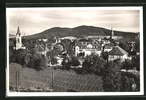 AK Löbau i. Sa., Ortsansicht gegen den Löbauer Berg