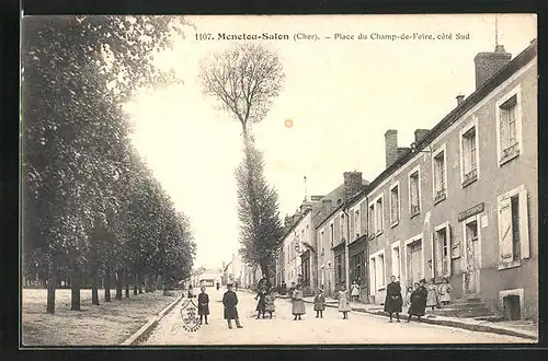 AK Menetou-Salon, Place du Champ-de-Foire, cote Sud