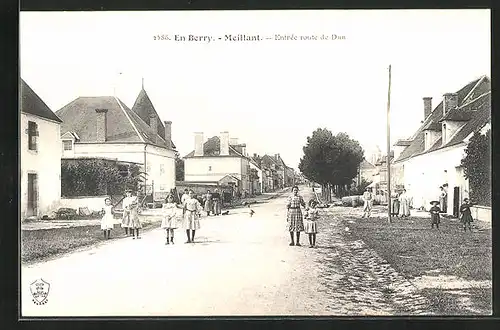 AK Meillant, Entrée route de Dun