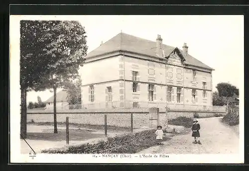 AK Nancay, L`Ecole de Filles