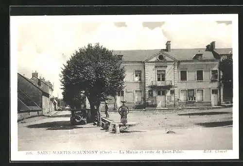 AK Saint-Martin-D`Auxigny, La Mairie et route de Saint-Palais