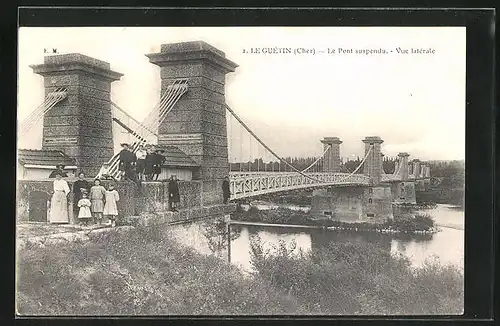 AK Le Guétin, Le Pont suspendu, Vue latérale
