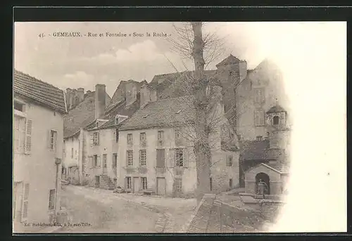 AK Gemeaux, Rue et Fontaine Sous la Roche