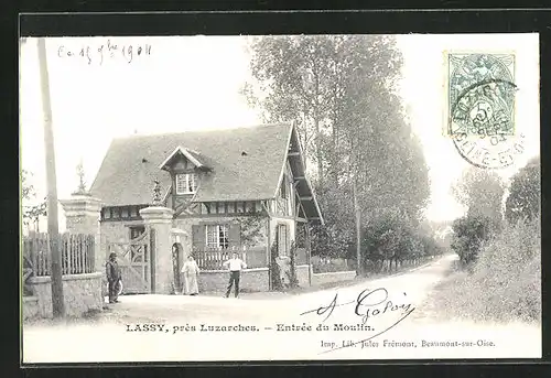 AK Lassy près Luzarches, Entrée du Moulin