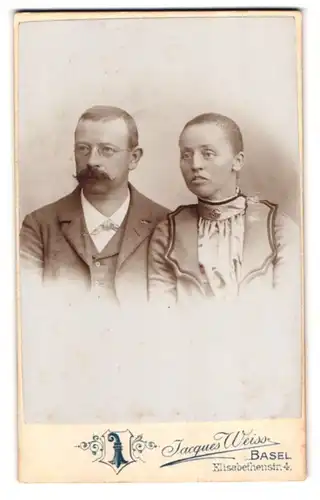 Fotografie Jacques Weiss, Basel, Elisabethenstr. 4, Bürgerliches Paar in modischer Kleidung