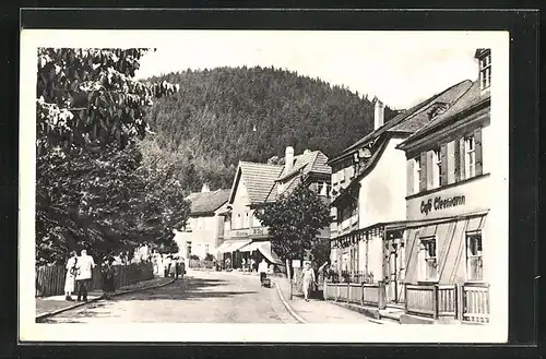 AK Sitzendorf /Thür. Wald, Strasse am Cafe Cleemann