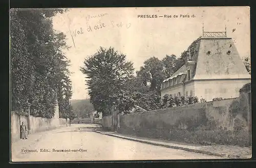 AK Presles, Rue de Paris, Strassenpartie