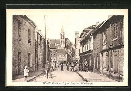 AK Gonesse, Rue de l`Hôtel-Dieu, Strassenpartie