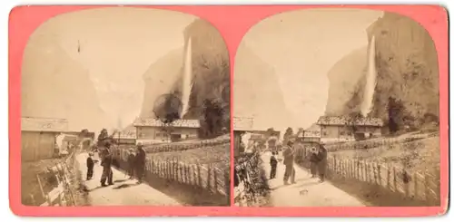 Stereo-Fotografie unbekannter Fotograf, Ansicht Lauterbrunnen, Le Straubbach, Staubbachwasserfall