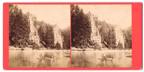 Stereo-Fotografie K. Fridrich, Prag, Ansicht Karlsbad, Boot vor dem Hans Heilingfelsen