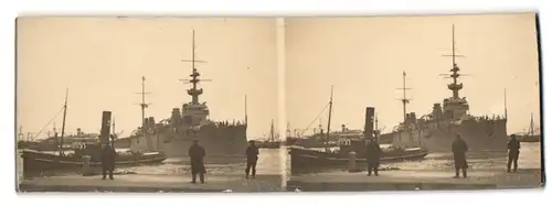 Stereo-Fotografie unbekannter Fotograf und Ort, das Kriegsschiff Le Gloire im Hafen liegend